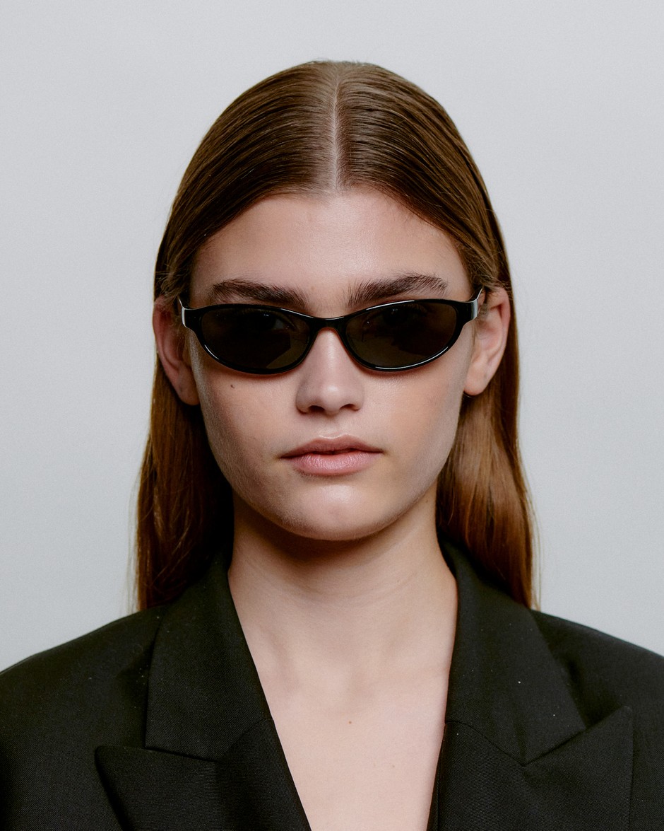 A.KJÆRBEDE_ALEXA_KL2603_BLACK_FRONT_WOMAN (1)